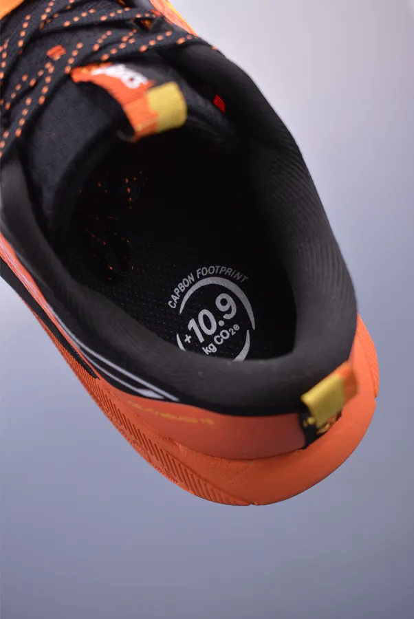 Asics Gel Trabuco 13 Retro Running Shoes