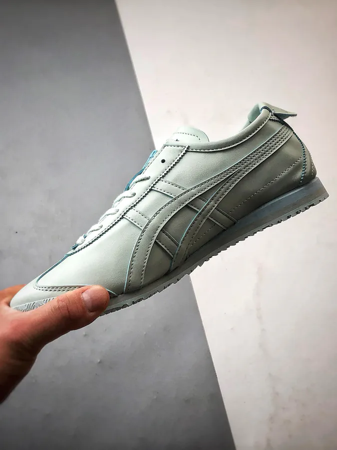Asics Mexico 66 Cactful S in Light Blue