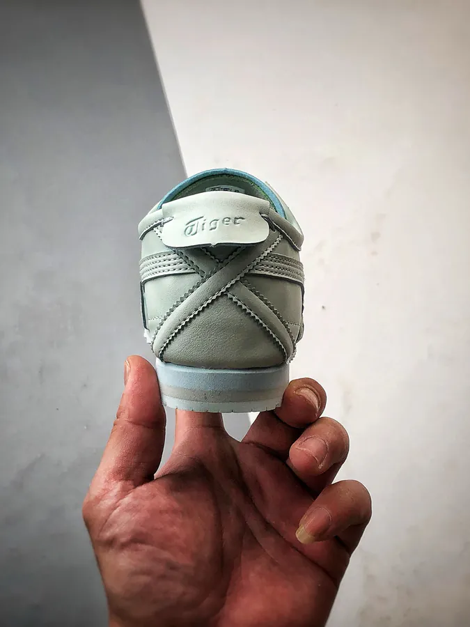 Asics Mexico 66 Cactful S in Light Blue