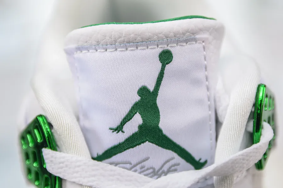 Air Jordan AJ4 Green Metallic