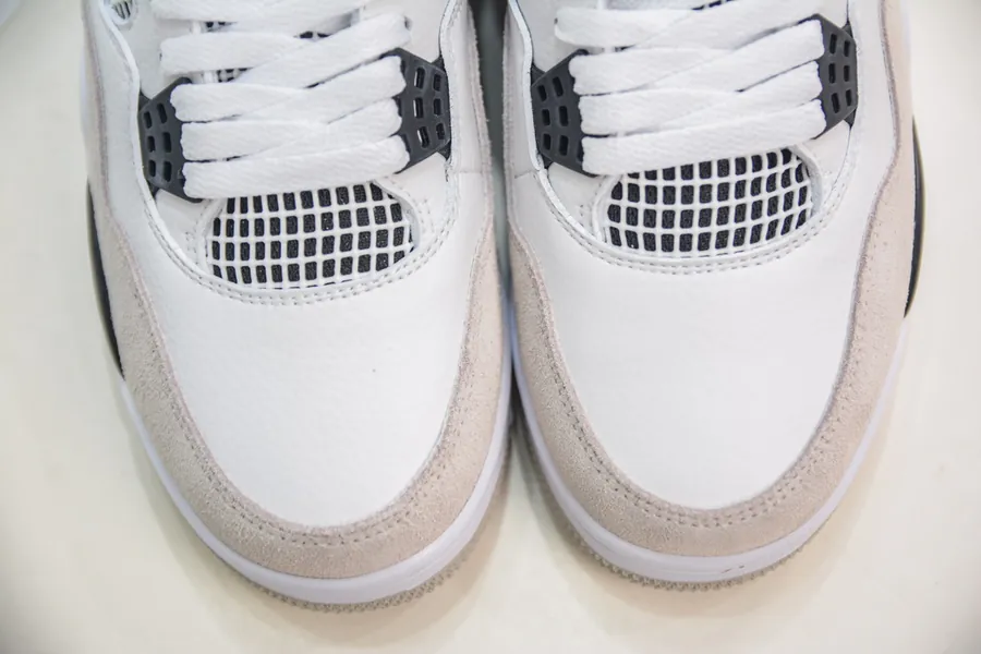 T版 Air Jordan AJ4 'Military Black' Authentic Reproduction
