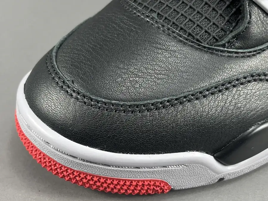 Air Jordan 4 Bred Reimagined Vintage Style Basketball Shoes