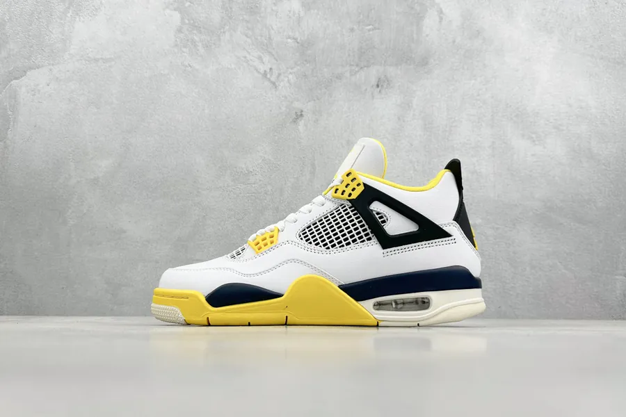 New Peak Air Jordan AJ4 Retro White Yellow Thunder Original Material