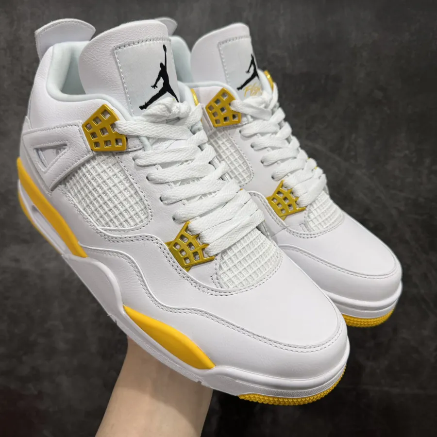 Air Jordan AJ4 Retro White Yellow Toe AS370400