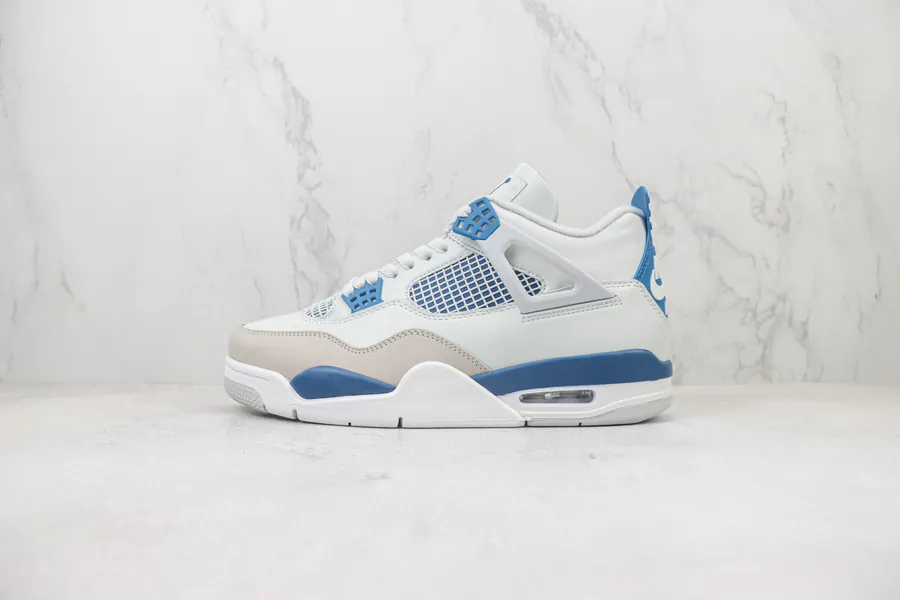 Air Jordan AJ4 Retro in Military Blue