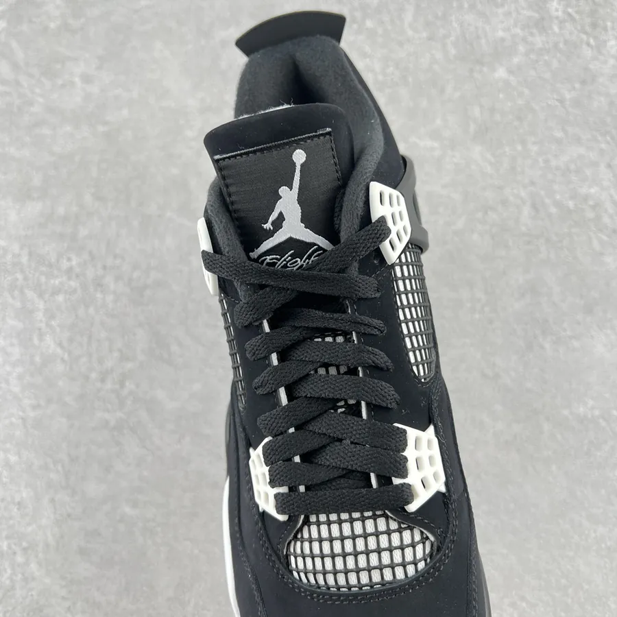 FQ8138 001 Retro Air 4 Basketball Shoes