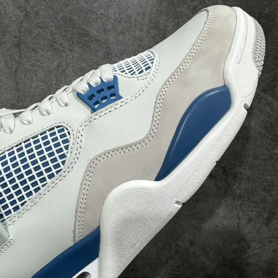 Air Jordan 4 Retro Military Blue FV5029 141
