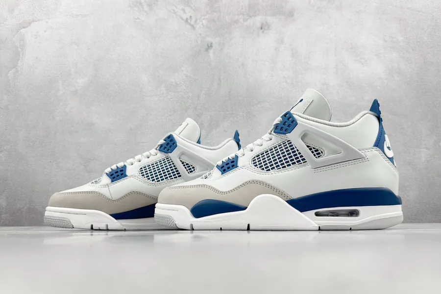 W Air 4 Retro Basketball Shoe Military Blue