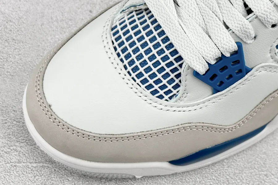 W Air 4 Retro Basketball Shoe Military Blue