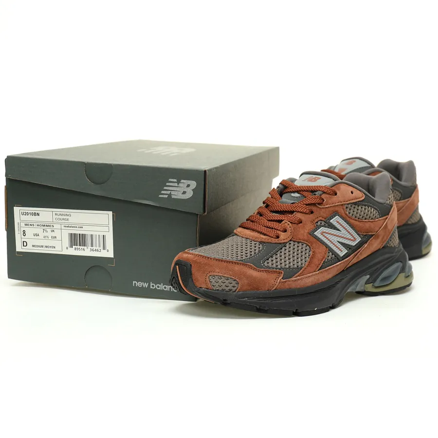 New Balance 2010 Low Top Vintage Dad Shoes