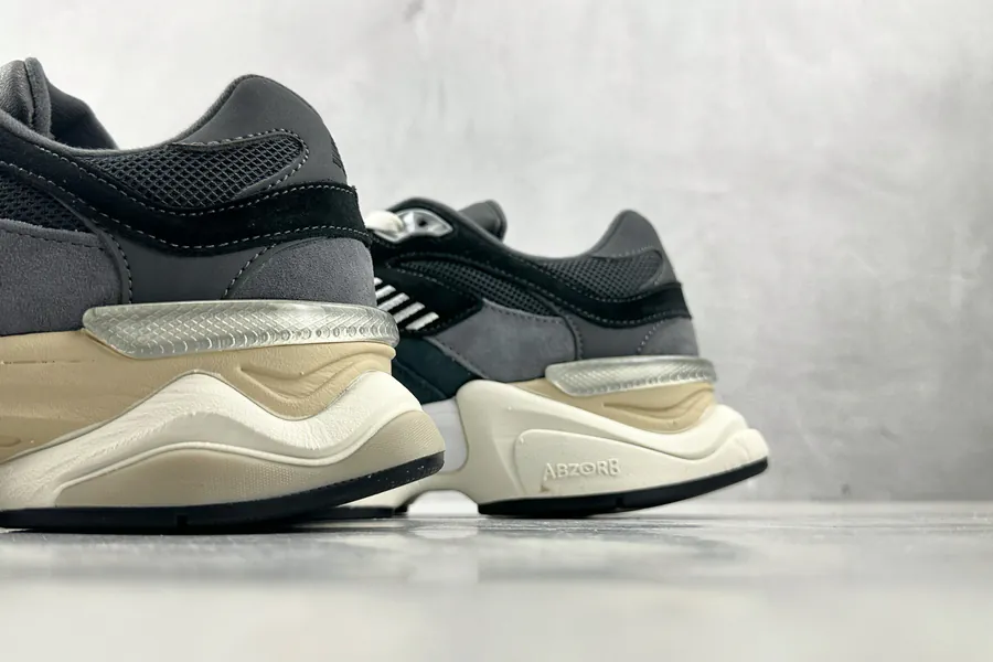 New Balance 9060 Bucket Bag Exclusive Original