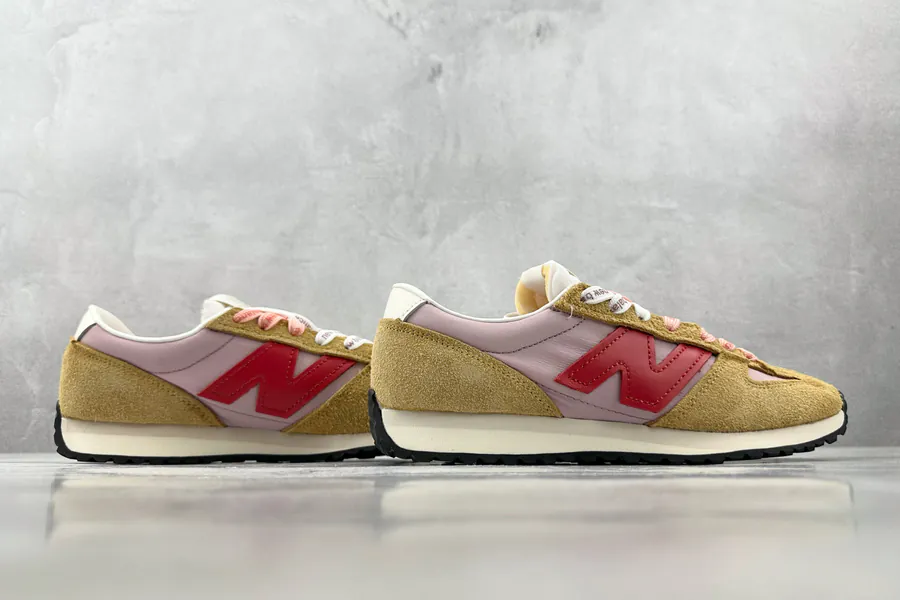 New Balance NB 471 in Vintage Style