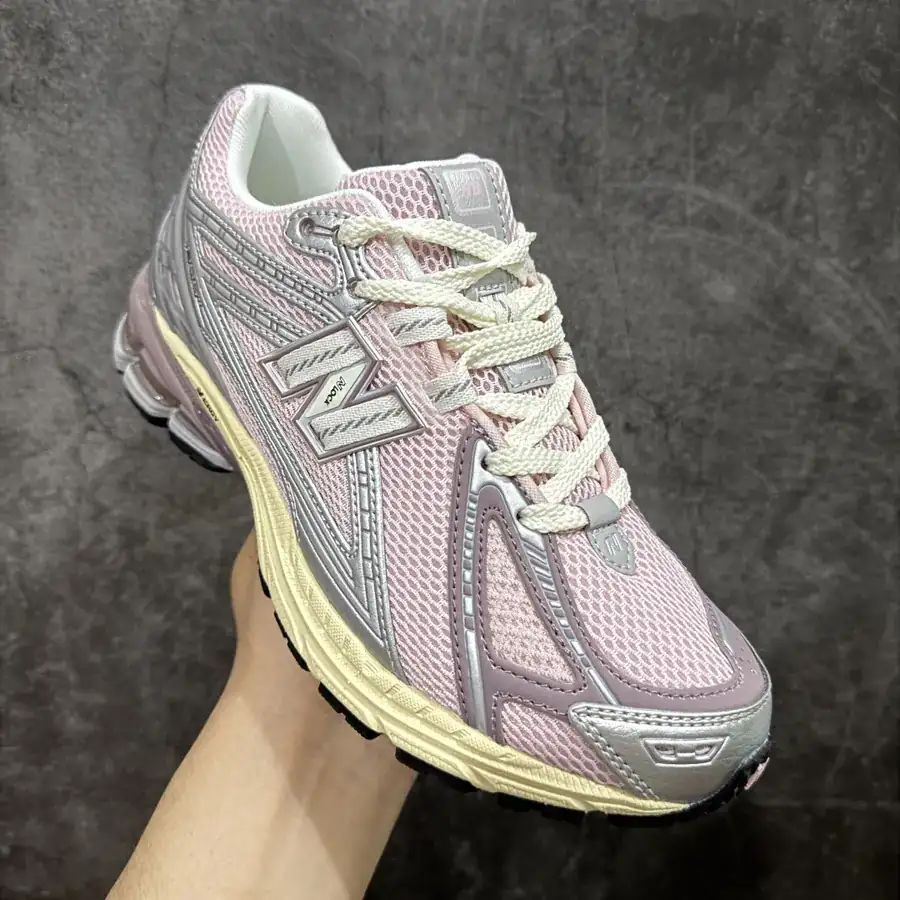 LOEWE Ballet Runner 2.0 Asymmetrical Toe Design