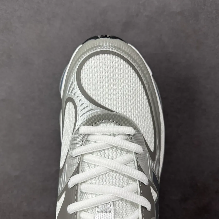 New Balance U2000AA Retro Tech Sneaker