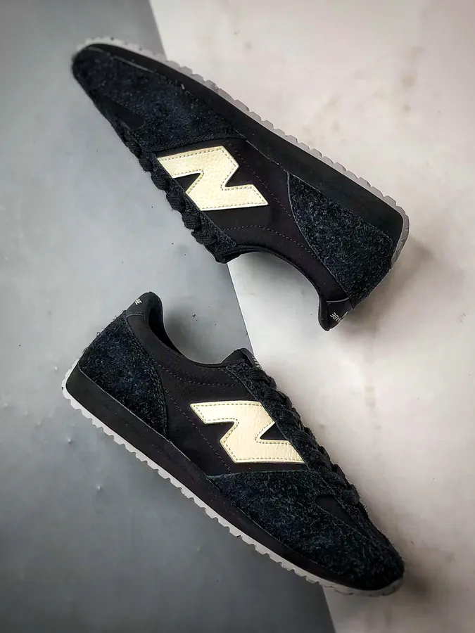 New Balance 471 Vintage Inspired Sneaker