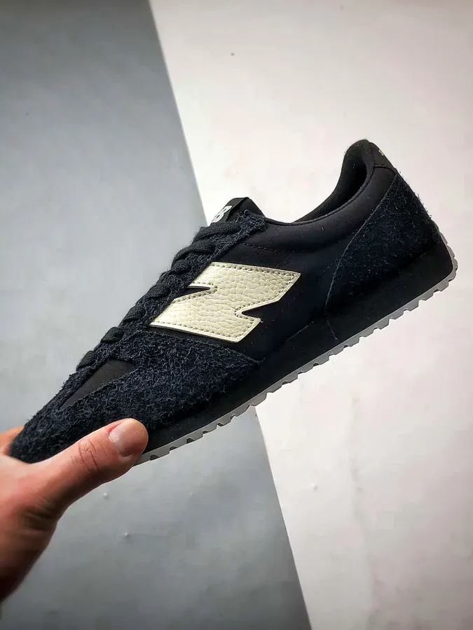 New Balance 471 Vintage Inspired Sneaker