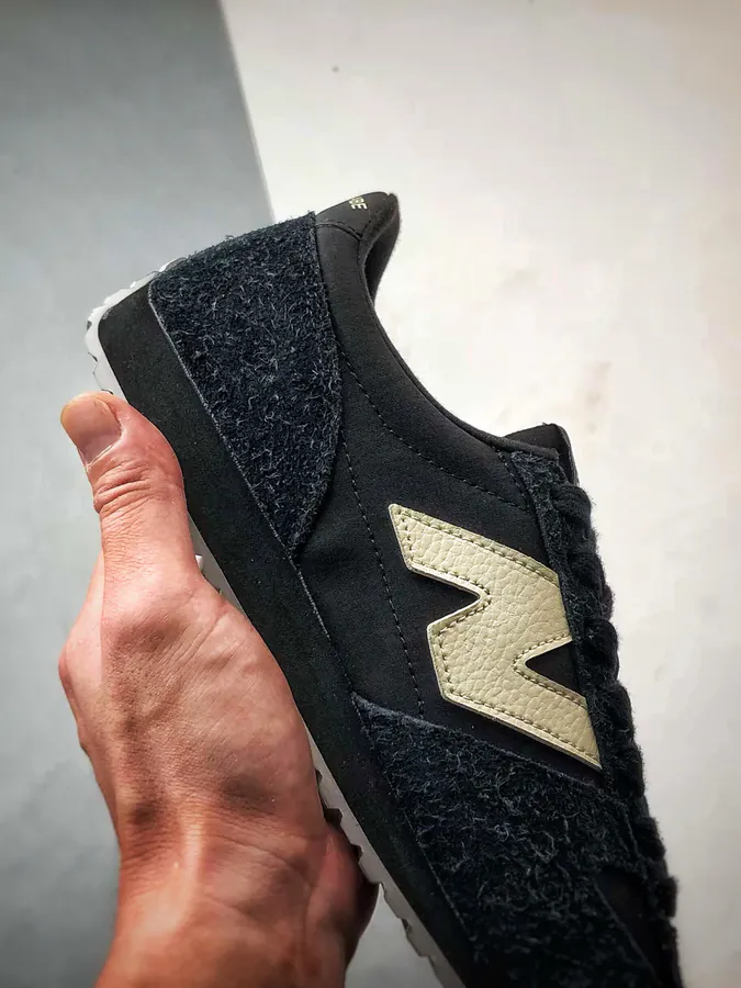 New Balance 471 Vintage Inspired Sneaker