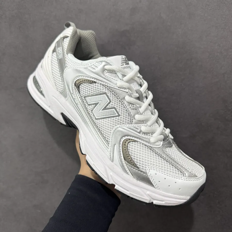 New Balance 530 Vintage Sneaker Classic Style