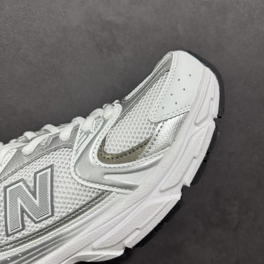 New Balance 530 Vintage Sneaker Classic Style