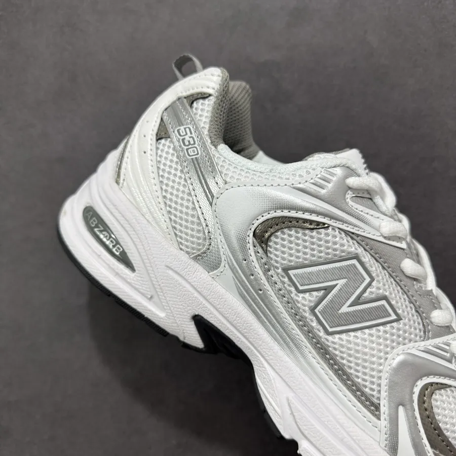 New Balance 530 Vintage Sneaker Classic Style