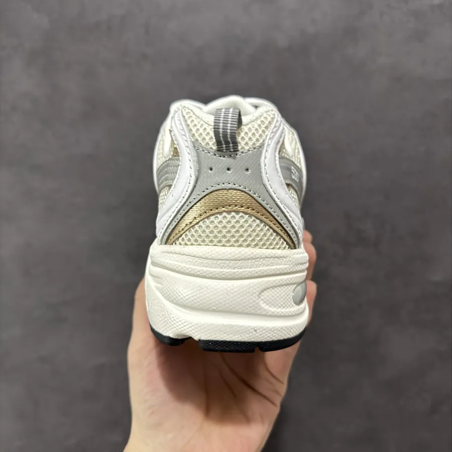 New Balance 530 Vintage Sneaker