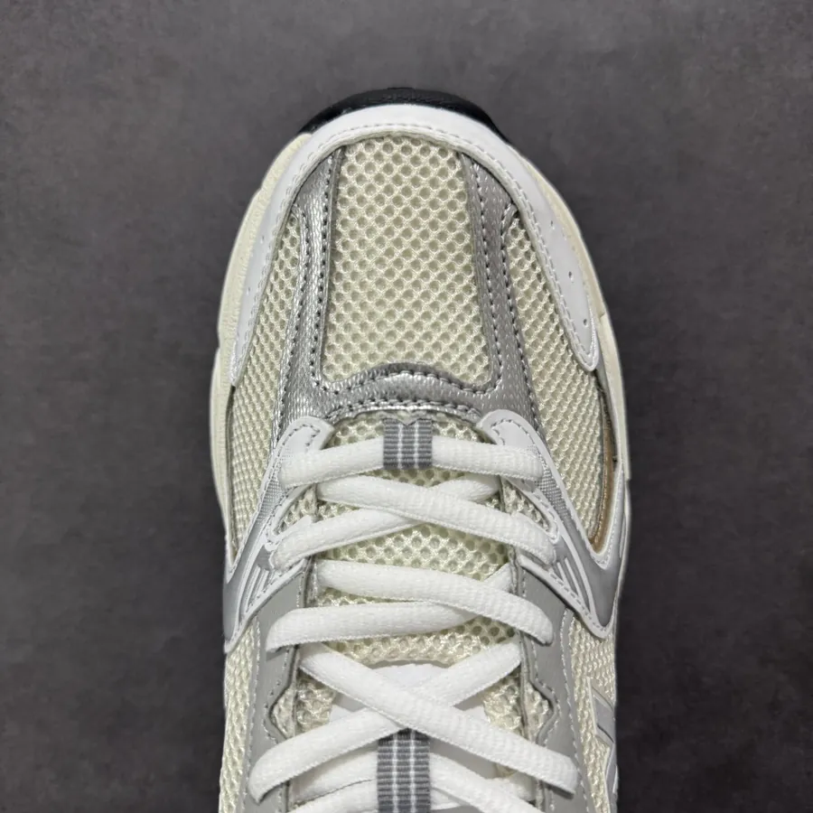 New Balance 530 Vintage Sneaker