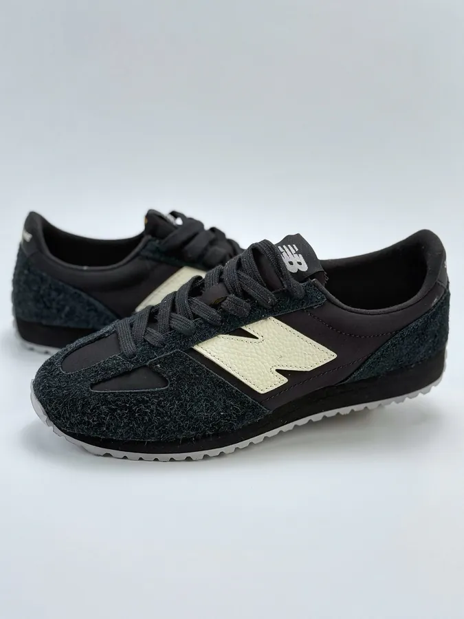 New Balance 471 Series Fabric Calfskin Lifestyle Sneakers