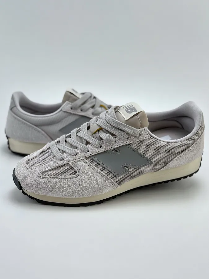 New Balance 471 Series Lifestyle Sneaker