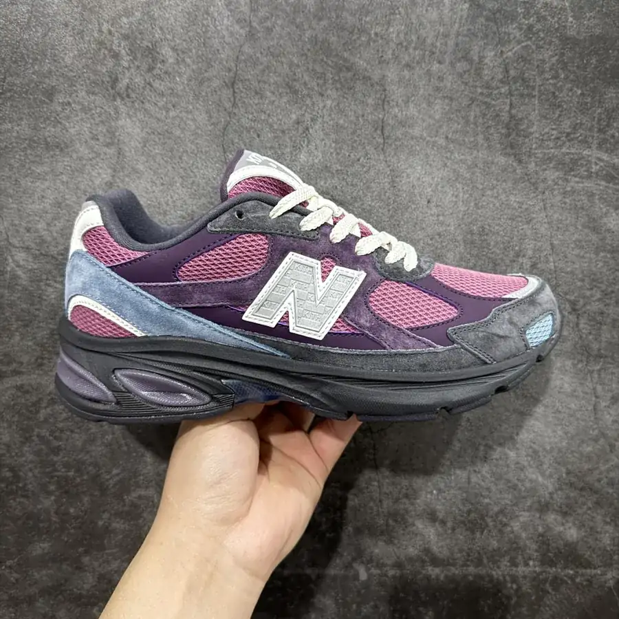 New Balance M2010 Classic Vintage Dad Style Running Shoes