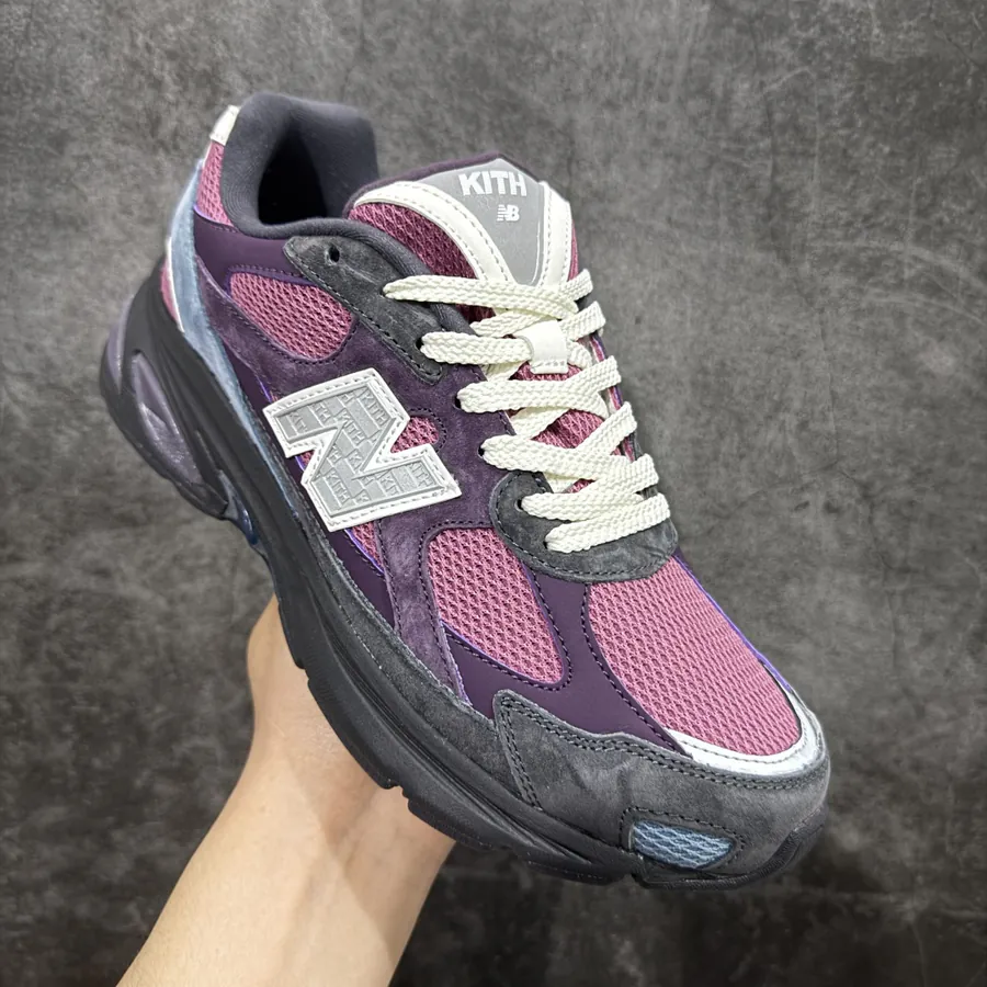 New Balance M2010 Classic Vintage Dad Style Running Shoes