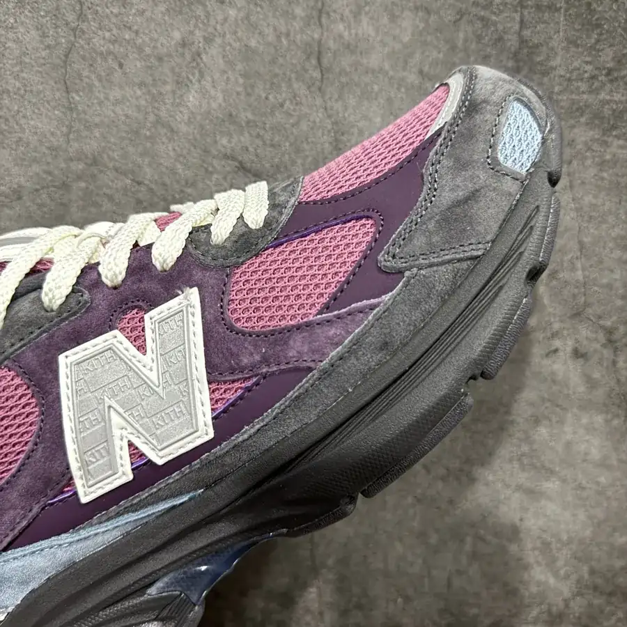 New Balance M2010 Classic Vintage Dad Style Running Shoes