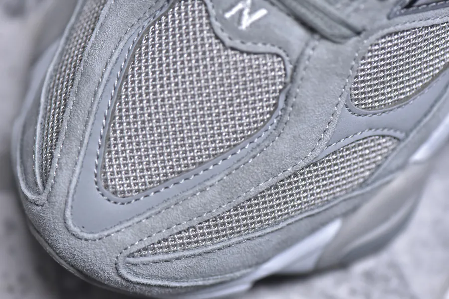 NB9060 Retro Sport Sneakers