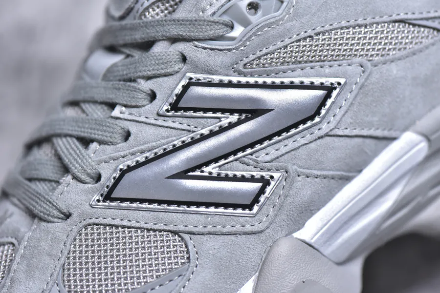 NB9060 Retro Sport Sneakers