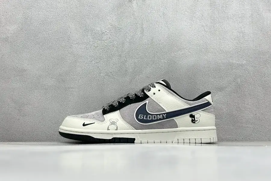 NK SB Dunk Low Custom Collaboration Low Top Sneakers