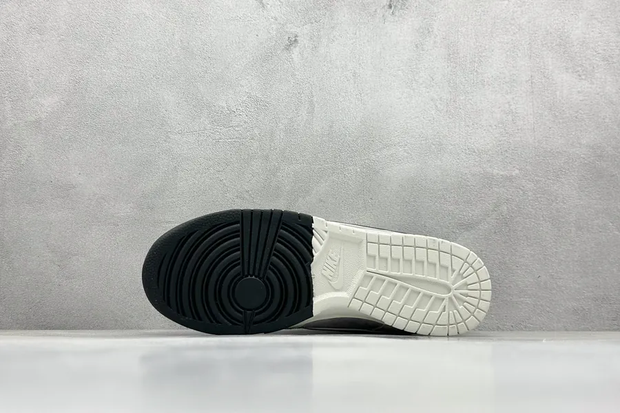 NK SB Dunk Low Custom Collaboration Low Top Sneakers