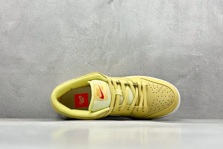NIKE SB Dunk Low Pro ISO University Blue