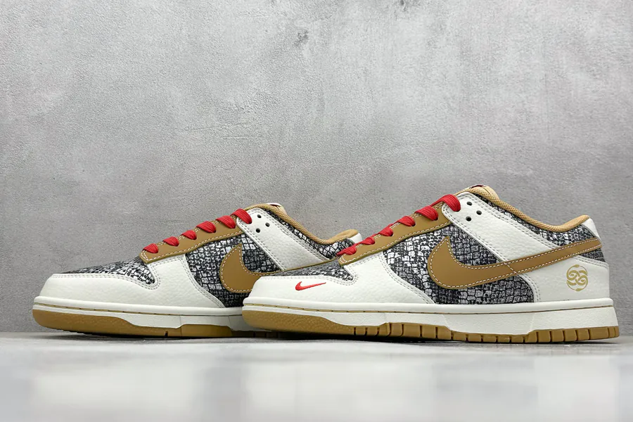 Nike SB Dunk Low Snake Year Limited Edition