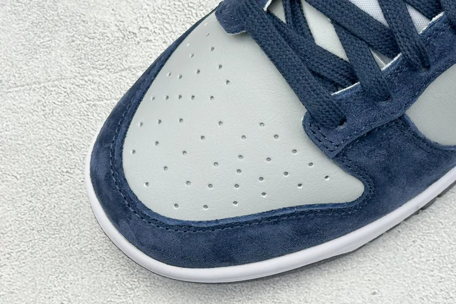 Nike SB Dunk Low Blue and White