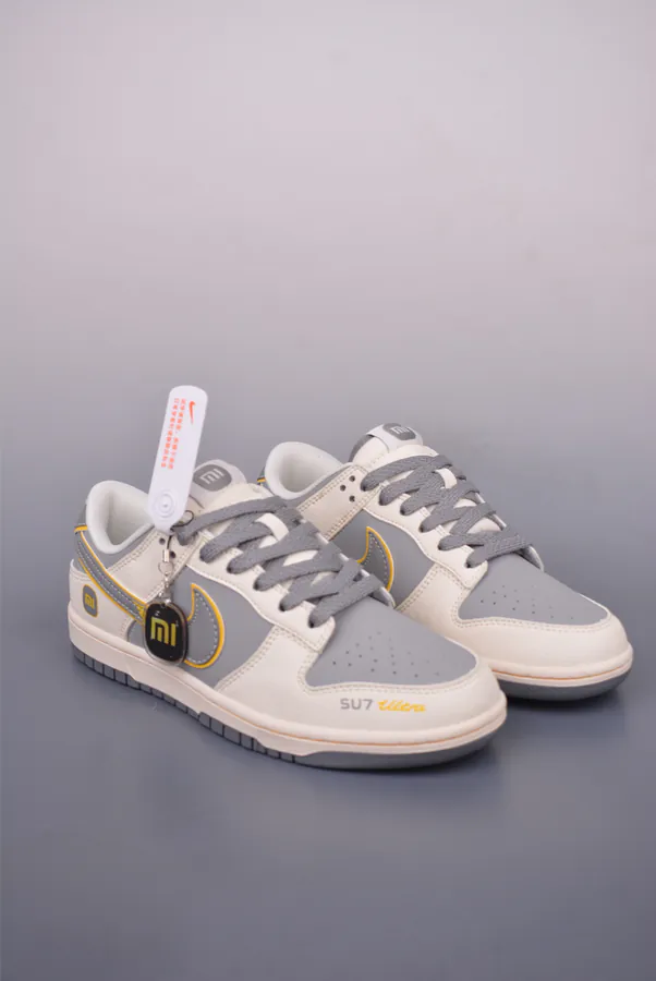 Nike SB Dunk Low OG Version