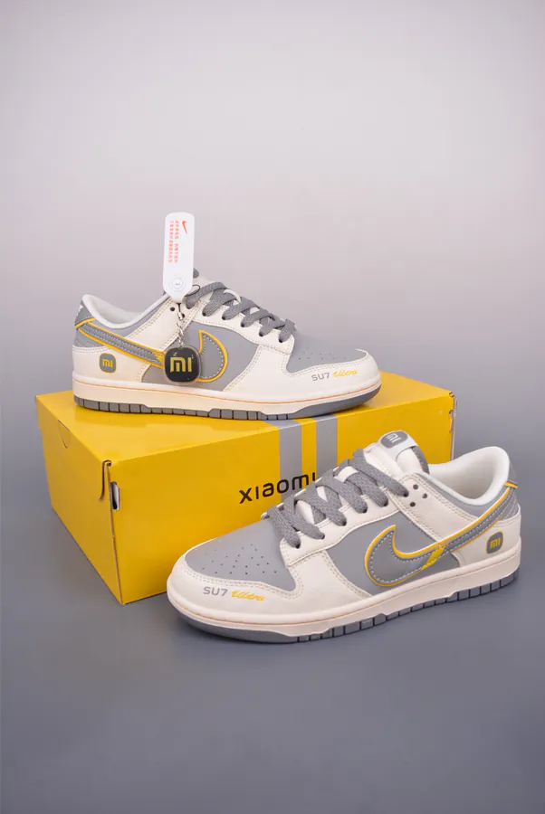 Nike SB Dunk Low OG Version