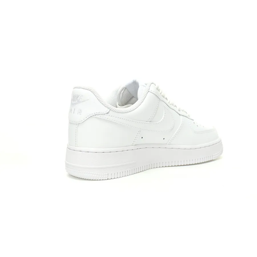 Air Force 107 Low in Grained Calfskin
