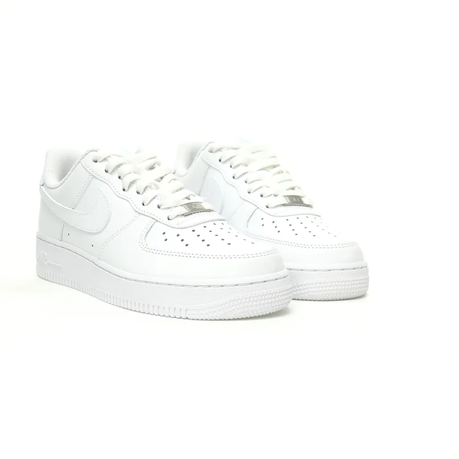 Air Force 107 Low in Grained Calfskin