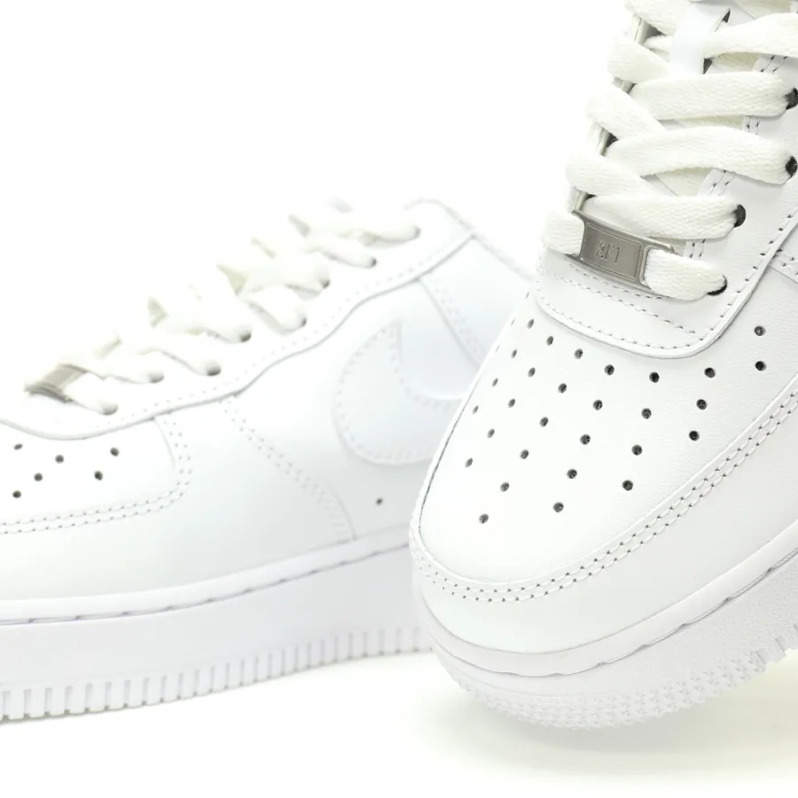 Air Force 107 Low in Grained Calfskin