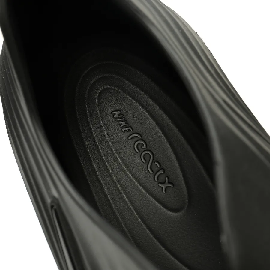 Nike Rejuven8 Black Exclusive Original Sneaker