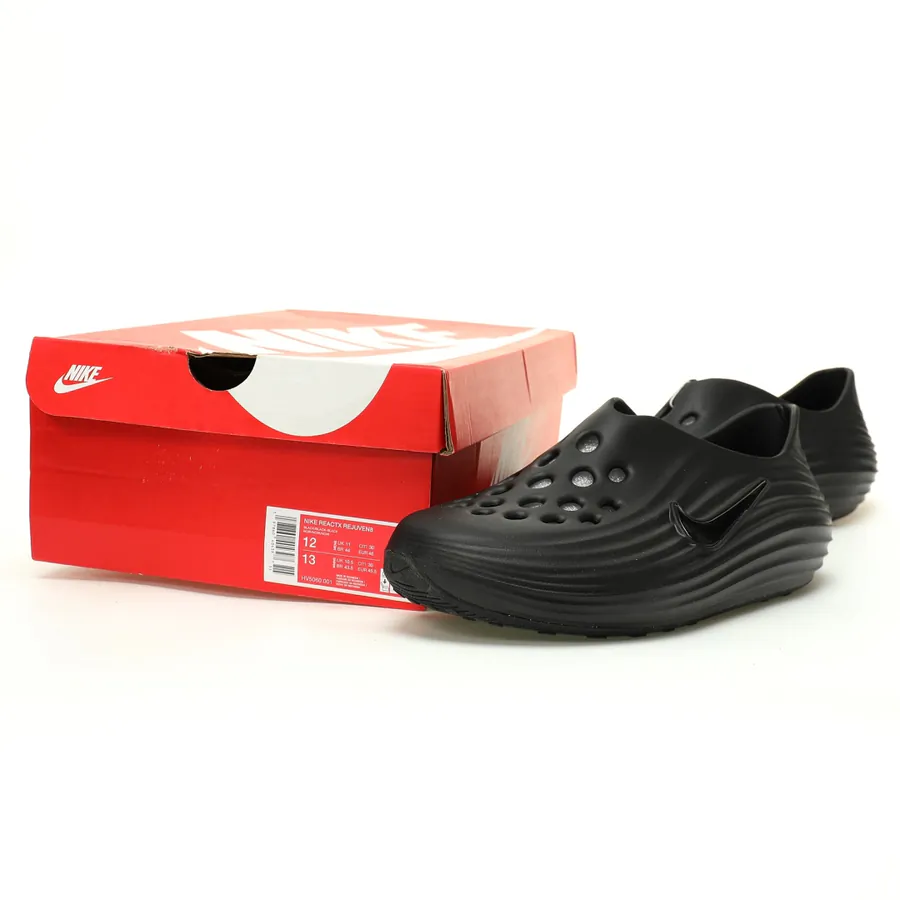 Nike Rejuven8 Black Exclusive Original Sneaker