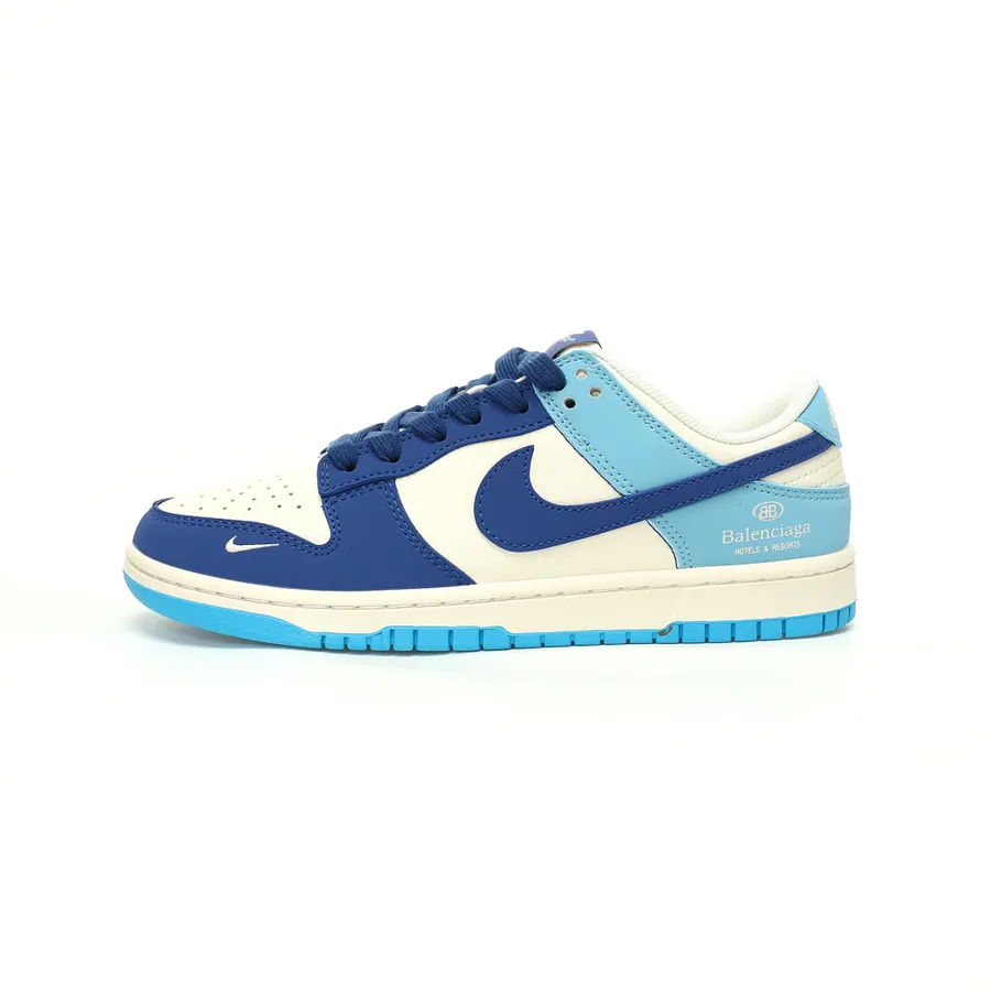 X By You SB Dunk Low Retro SP Retro Style Low Top Sneaker