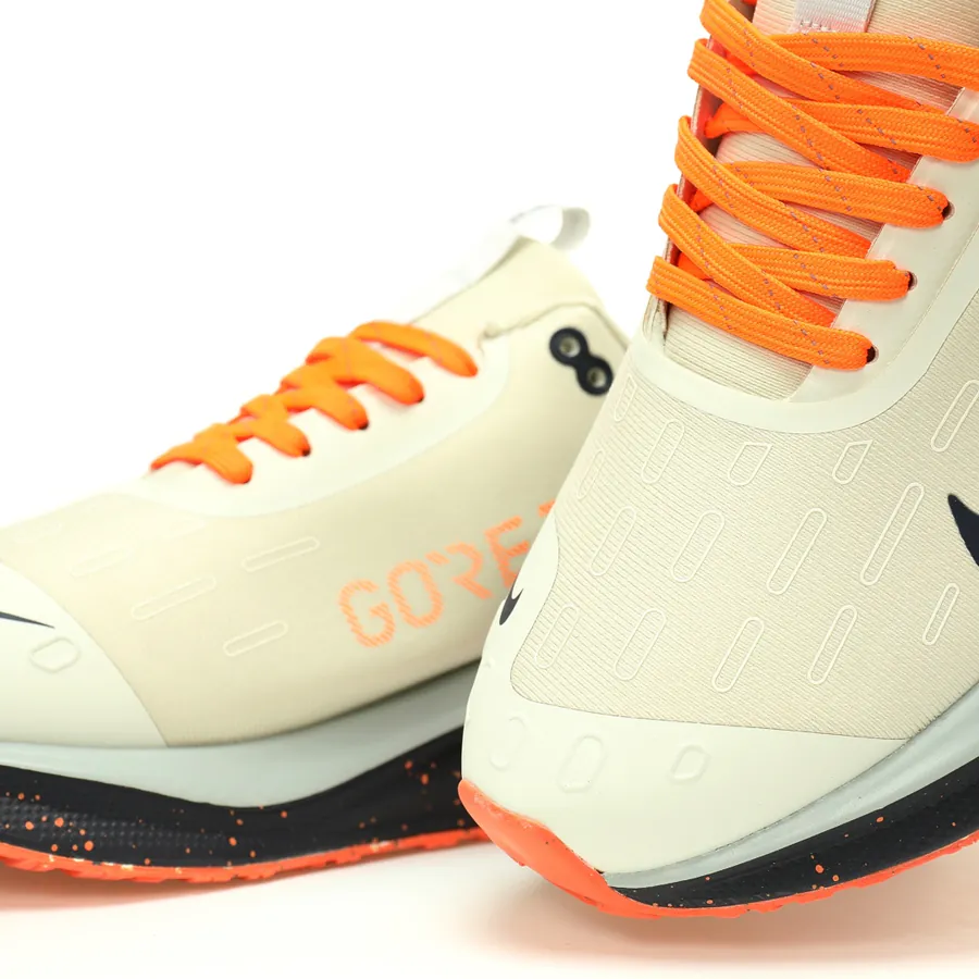 Infinity 4 GTX Running Shoes Beige Sea Glass Edition