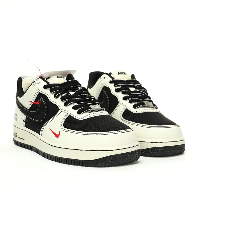 Air Force 1'07 Low Men's and Women's Sneakers