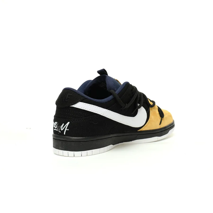 SB Dunk Low Pro PRM 'Black' in Midnight Navy & Desert Oce