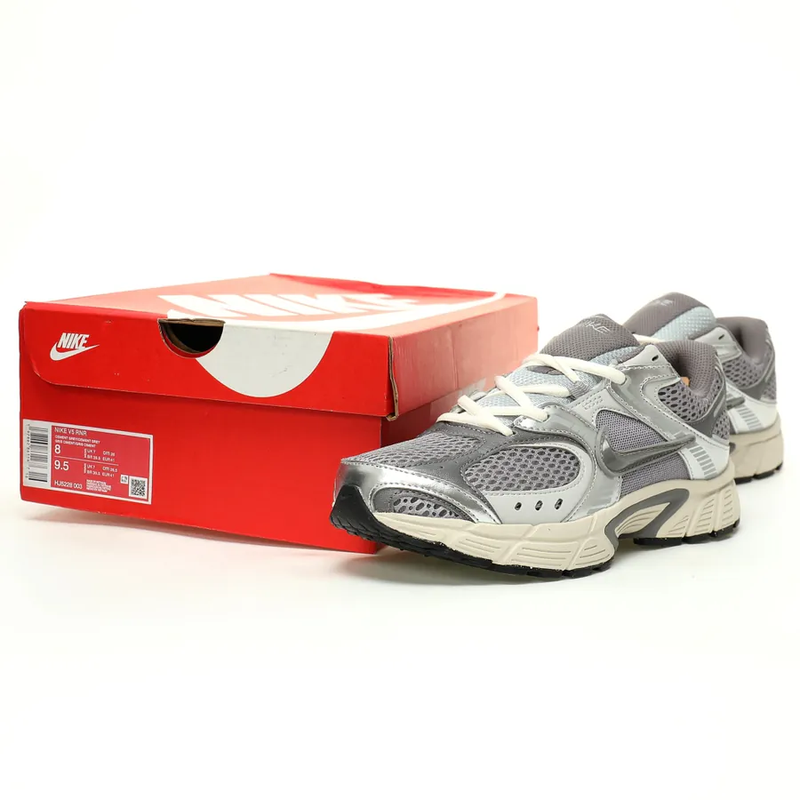 Nike V5 Runner V5 Men's and Women's Running Shoes